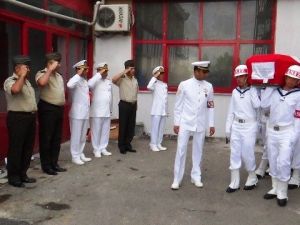 Denizde Kalp Krizi Geçiren Asker İçin Tören Düzenlendi