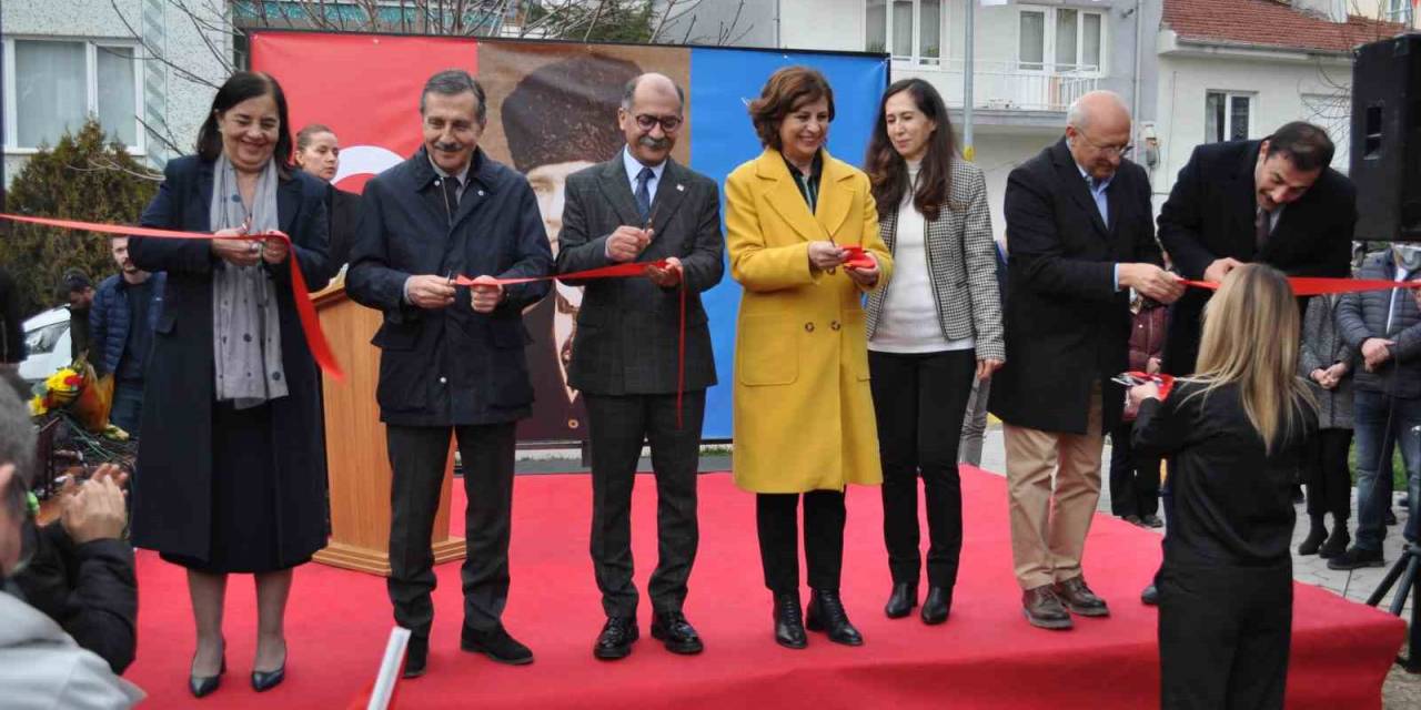 Güllük Belde Evi’nin Açılışı Yoğun Katılımla Gerçekleştirildi
