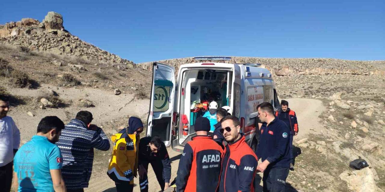Kanyona Düşerek Yaralanan Şahıs Kurtarıldı