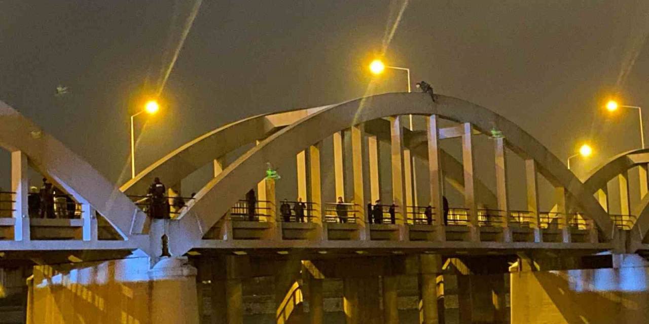 Köprüde İntihar Girişimi