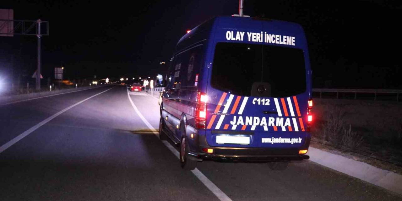 Yolun Karşısına Geçmek İsterken Otomobilin Çarptığı Yaşlı Adam Öldü