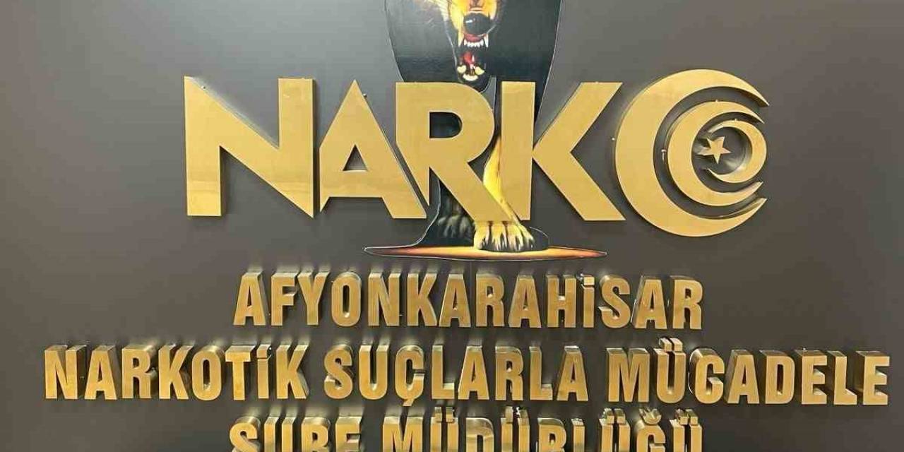 Uyuşturucu İle Yakalanan İki Kişi Gözaltına Alındı