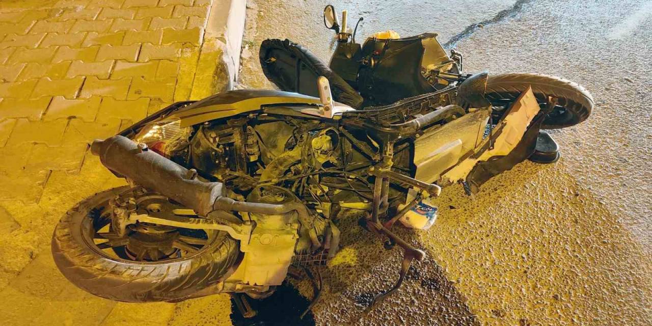 Ehliyetsiz Sürücü Motosikletliyi Biçti