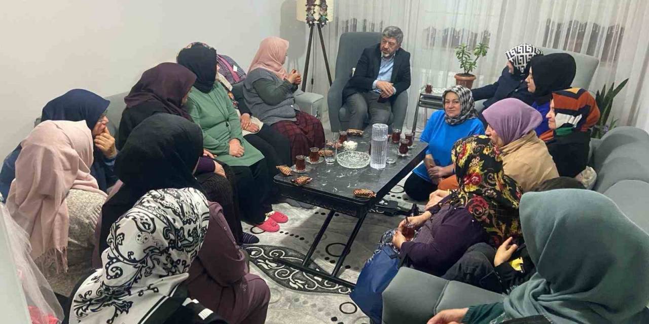 Başkan Akçadurak, Ev Ziyaretlerine Devam Ediyor