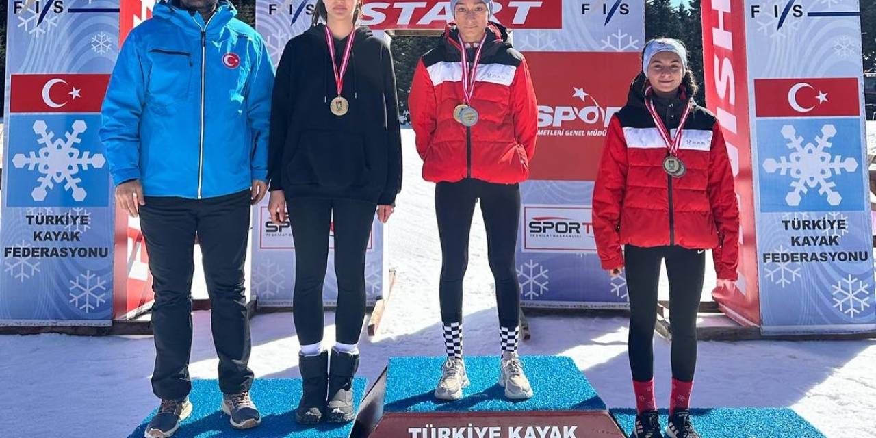 Kayaklı Koşu Yarışmasında 48 Sporcu Dereceye Girdi