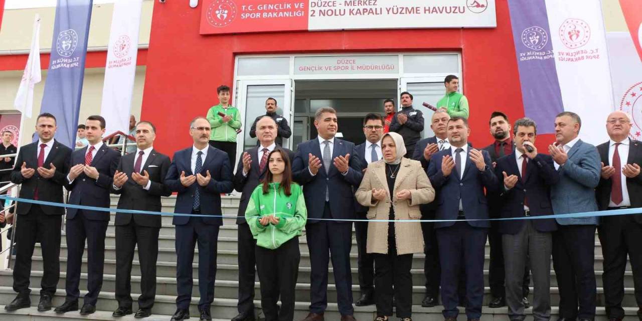 Düzce’ye İkinci Yüzme Havuzu