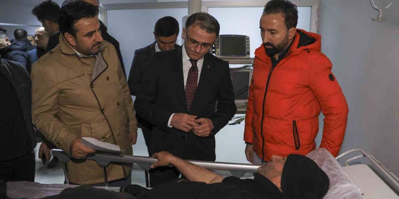 Vali Balcı, Çığdan Kurtulan Yaralıları Hastanede Ziyaret Etti