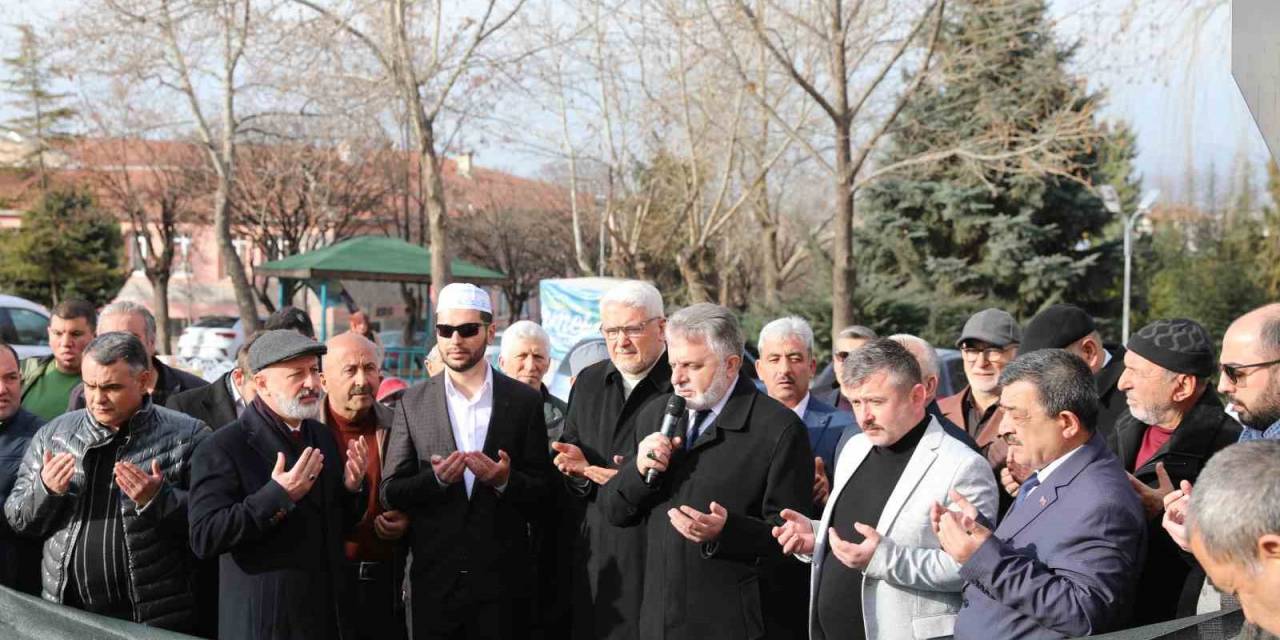 Başkan Çolakbayrakdar, “Sosyal Odaklı Projeler Üretip, Temellerini Atıyoruz”