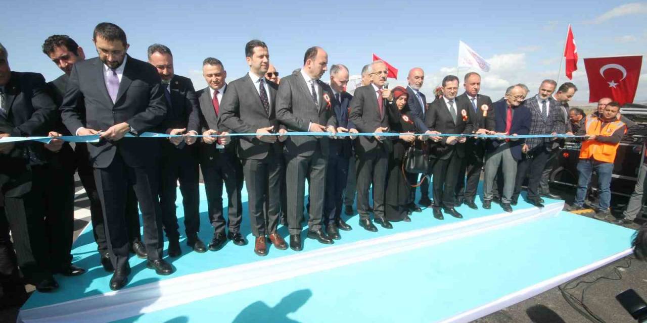 Bakan Uraloğlu: “Bu Yolumuz İle Toplam 57 Milyon Lira Tasarruf Sağlayacağız”