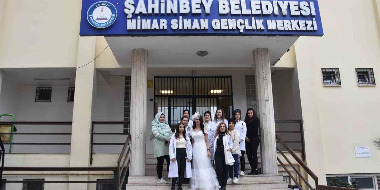 Şahinbey’den Yeni Evlenen Çiftlere Düğün Hediyesi