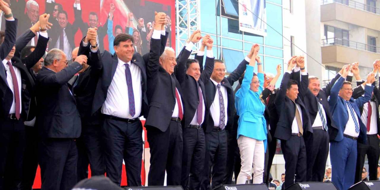 Chp Genel Başkanı Özel Muğla Adaylarını Tanıttı