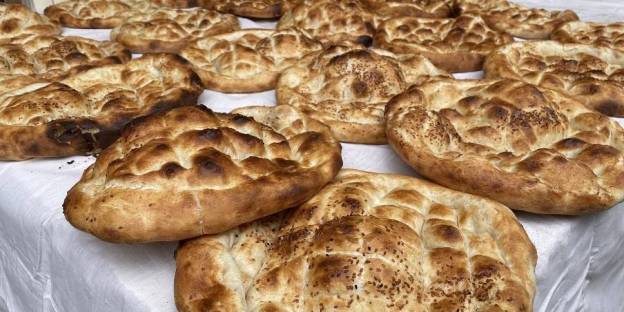 Kayseri’de Ramazan Pidesi 15 Tl’den Satılacak