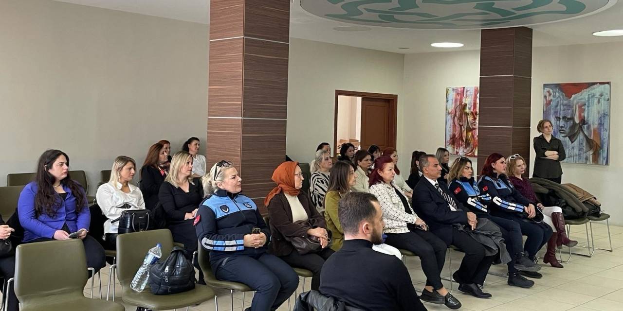 Kadın Çalışanlara Yönelik Erken Teşhis Eğitimi