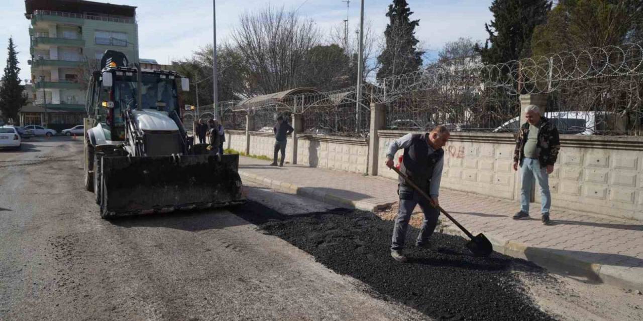 Kaldırım Ve Asfalt Çalışmaları Devam Ediyor
