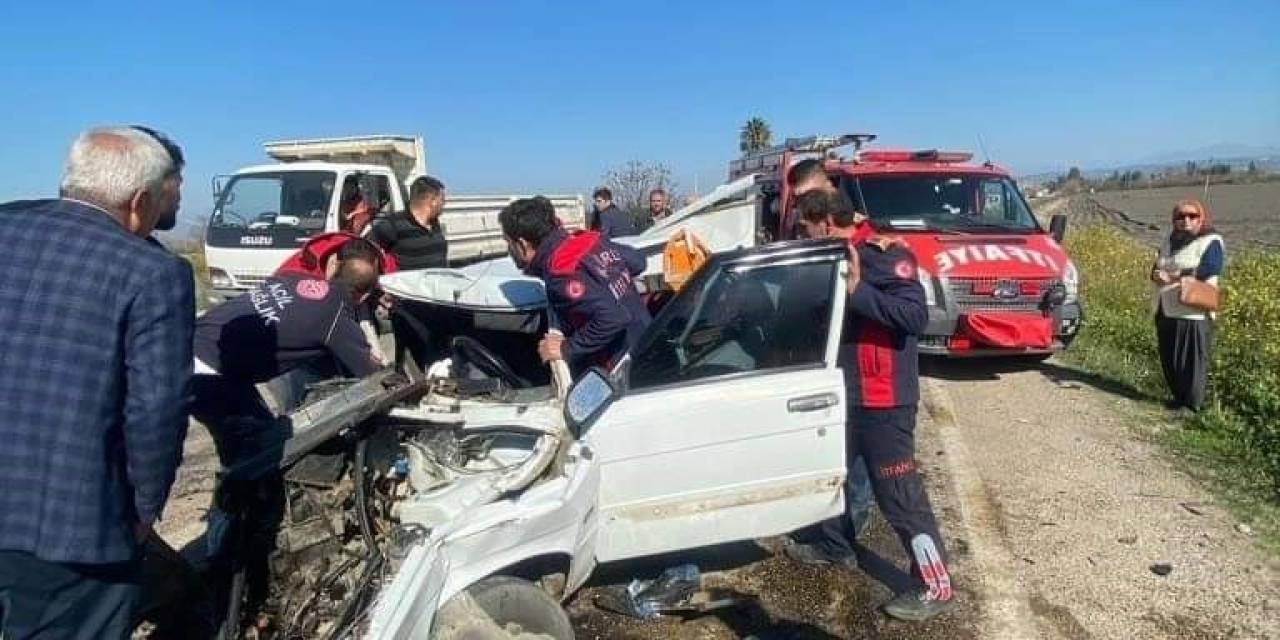 Osmaniye’de Minibüs İle Otomobil Çarpıştı:2 Yaralı