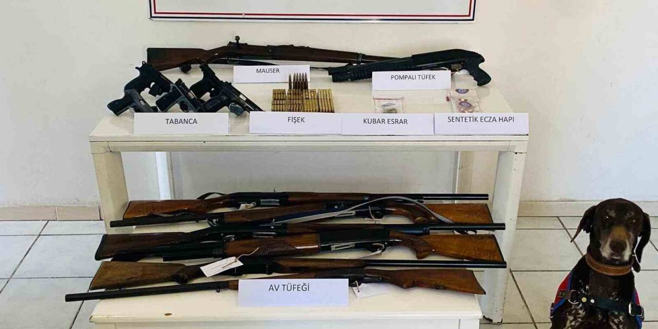 Jandarmadan Silah, Mühimmat Ve Uyuşturucu Madde Operasyonu: 12 Kişi Yakalandı