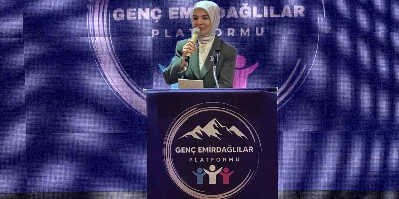 Bakan Göktaş, Eskişehir’de Büyük Emirdağlılar Buluşması’na Katıldı