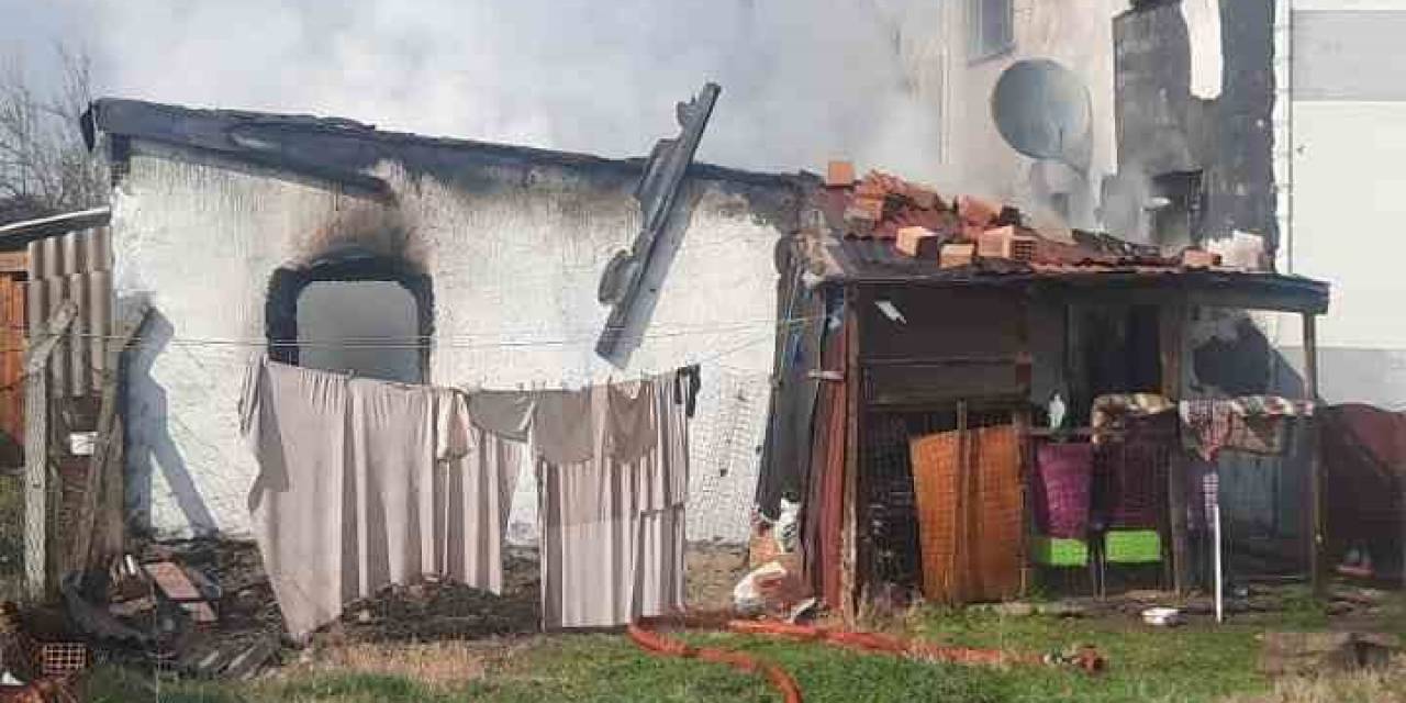 Muratlı’da Gecekondu Yangını