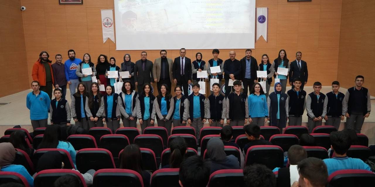 Bayburt Fen Lisesi Öğrencilerden Kutadgu Bilig Paneli