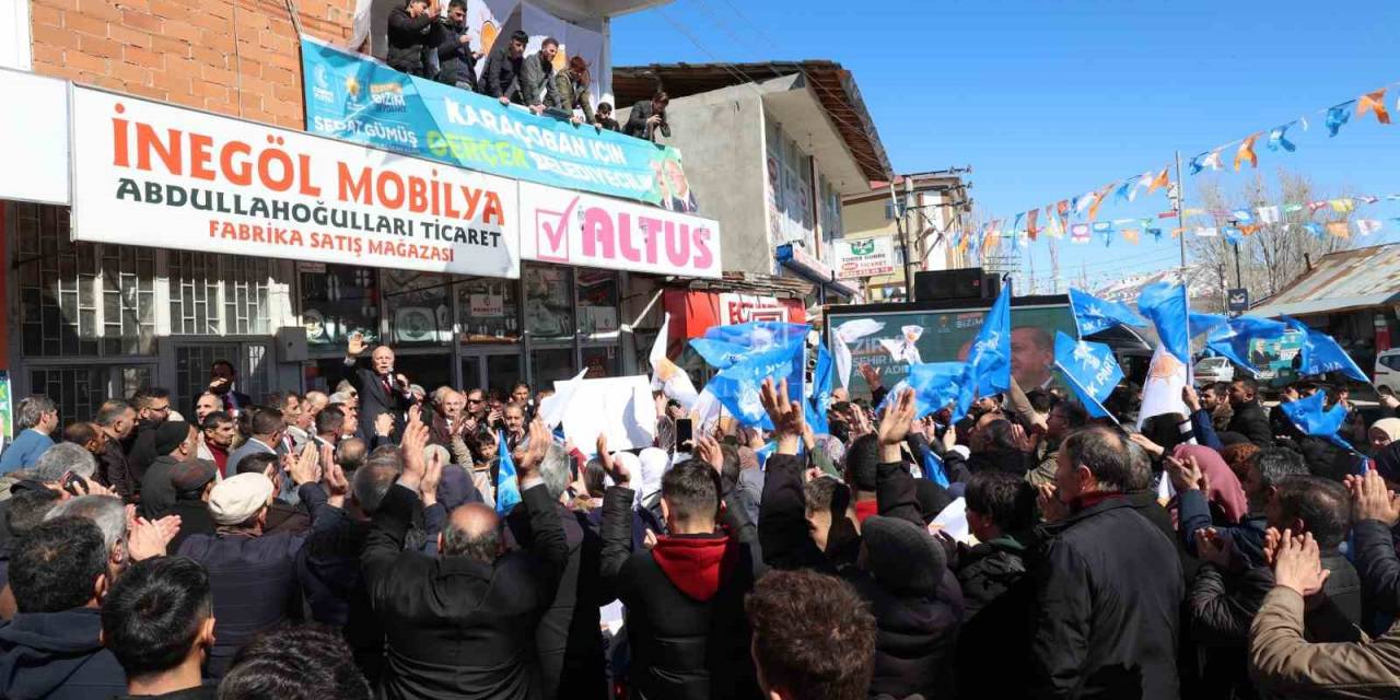 Başkan Sekmen Şenkaya, Karayazı Ve Karaçoban’a Çıkarma Yaptı