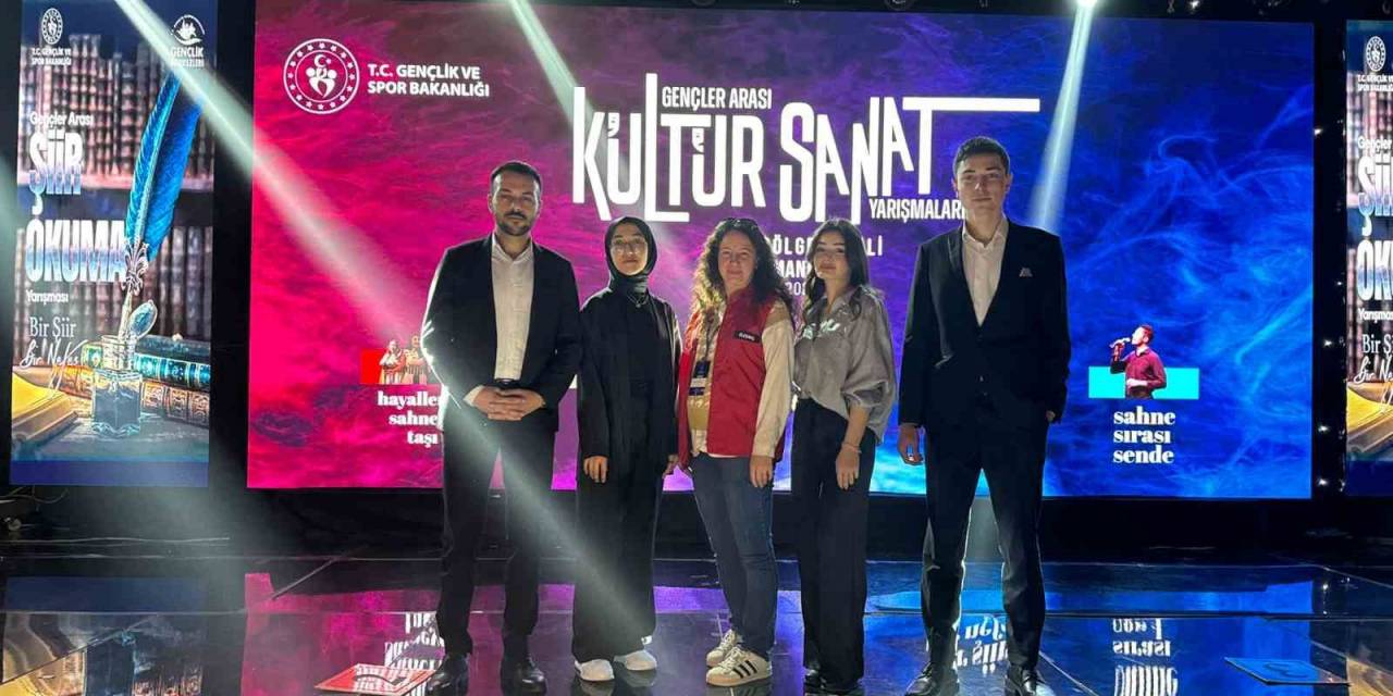 Afyonkarahisarlı Genç Hasan Emir Yalçınkaya Bölge Üçüncüsü Oldu