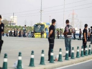 Beşiktaş Ve Fenerbahçe Kafilesi Stadyuma Geldi