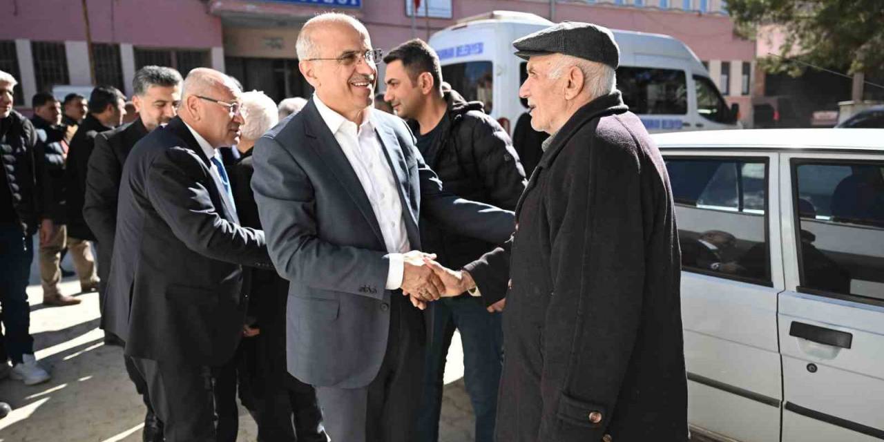 Ak Parti Büyükşehir Adayı Sami Er, Hekimhan’da Vatandaşlarla Buluştu