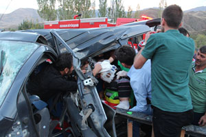 Oltu’da Trafik Kazası: 1 Ölü, 3 Yaralı