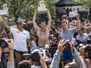 Redbullcliffdiving 2015’de Son Yarışın Galibi Steven Lobue