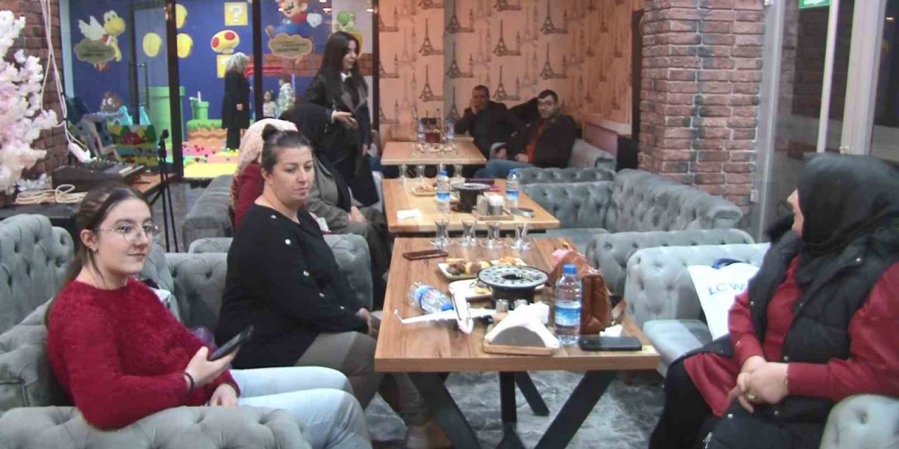 Sivaslı Adem Arda 8 Yaşında 2. Doğum Gününü Kutladı