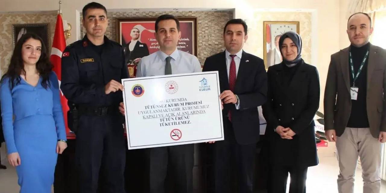 Demirözü’nde ’tütünsüz Kurum Projesi’ Uygulanmaya Başlandı