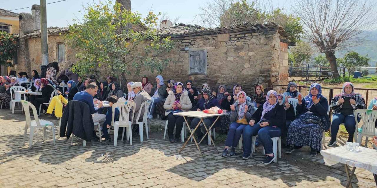 Aydın’da Çiftçiler Yağmur Duasına Çıktı