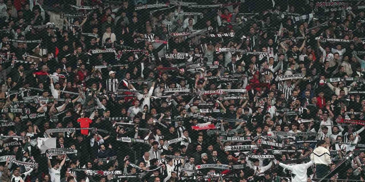 Beşiktaş, Tüpraş Stadyumu’ndaki Derbilerde Üstün