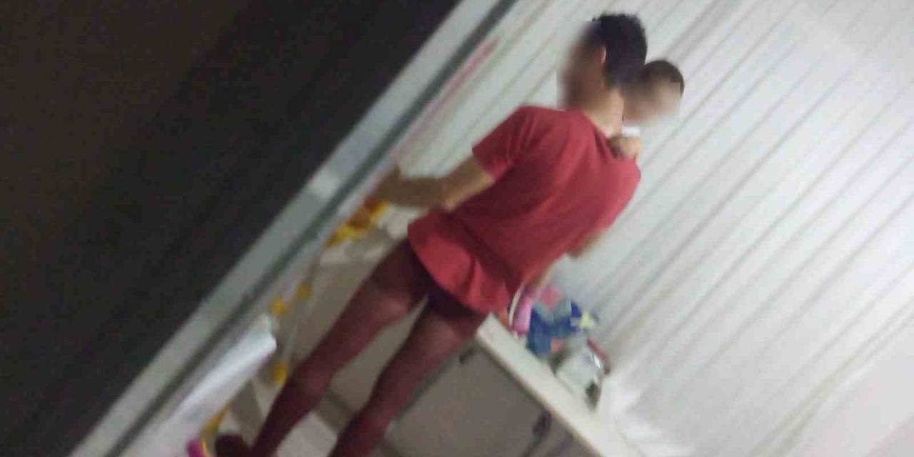 Skandal İddia: "Ben Soyunmayınca Kocam Kadın Kıyafetleri Giydi"