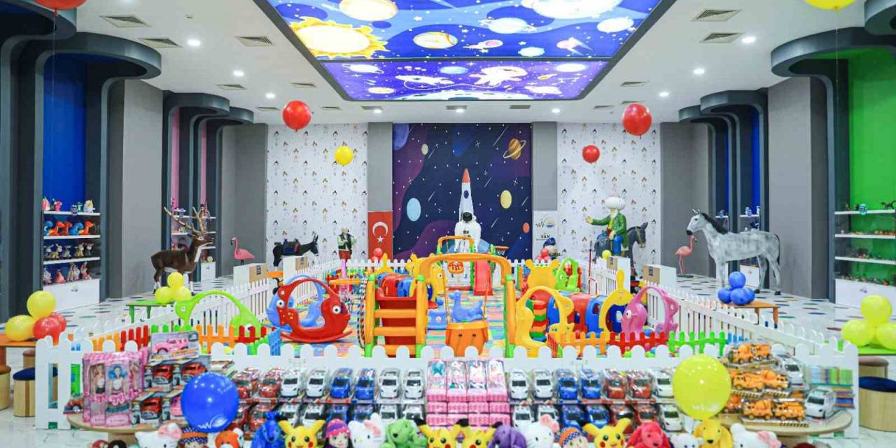 Van’ın İlk Oyuncak Evi Açıldı