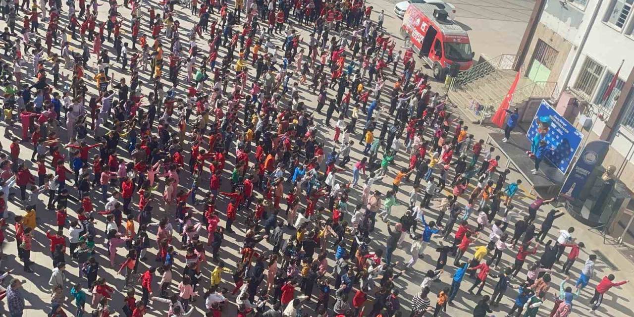 Şahinbey’den “Okulda Sporla Uyum” Projesi