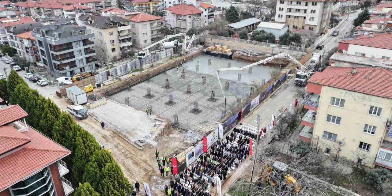 Denizli Büyükşehirden Bağbaşı’na Sosyal Tesis