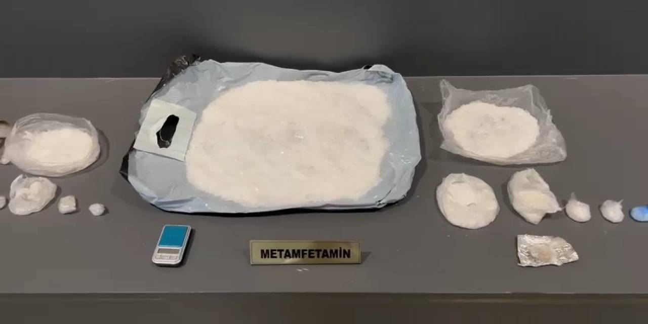 Otel Odasına Uyuşturucu Operasyonu: 4 Gözaltı