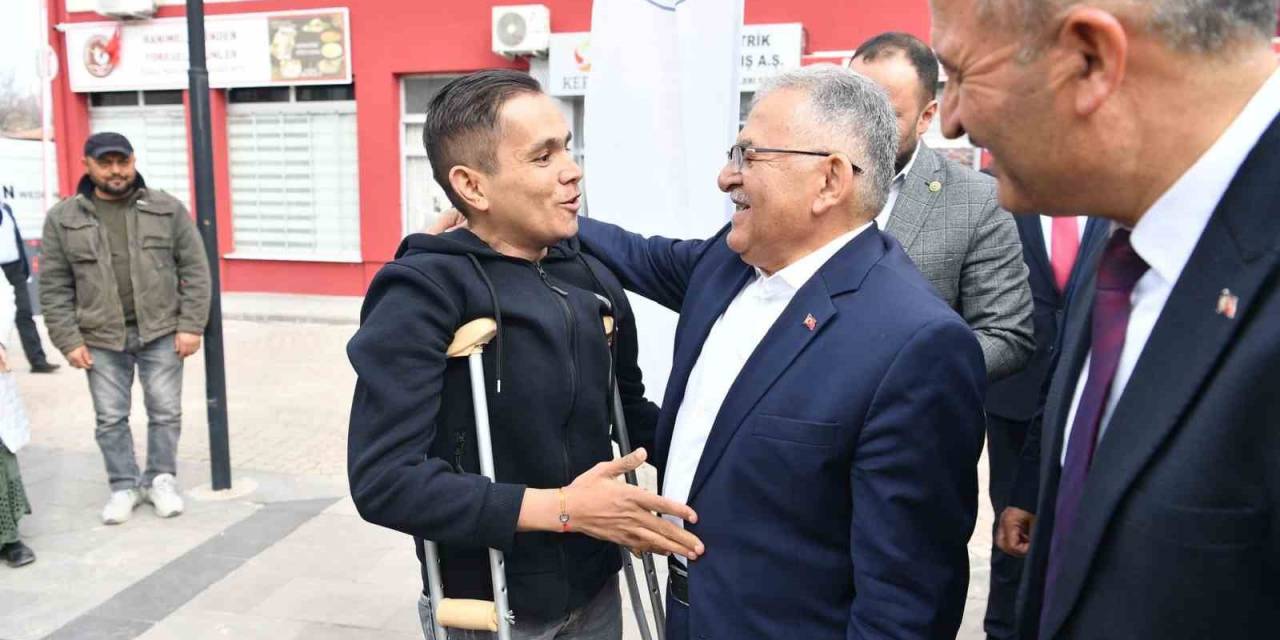 Başkan Büyükkılıç, Felahiye’de Toplu Temel Atma Törenine Katıldı