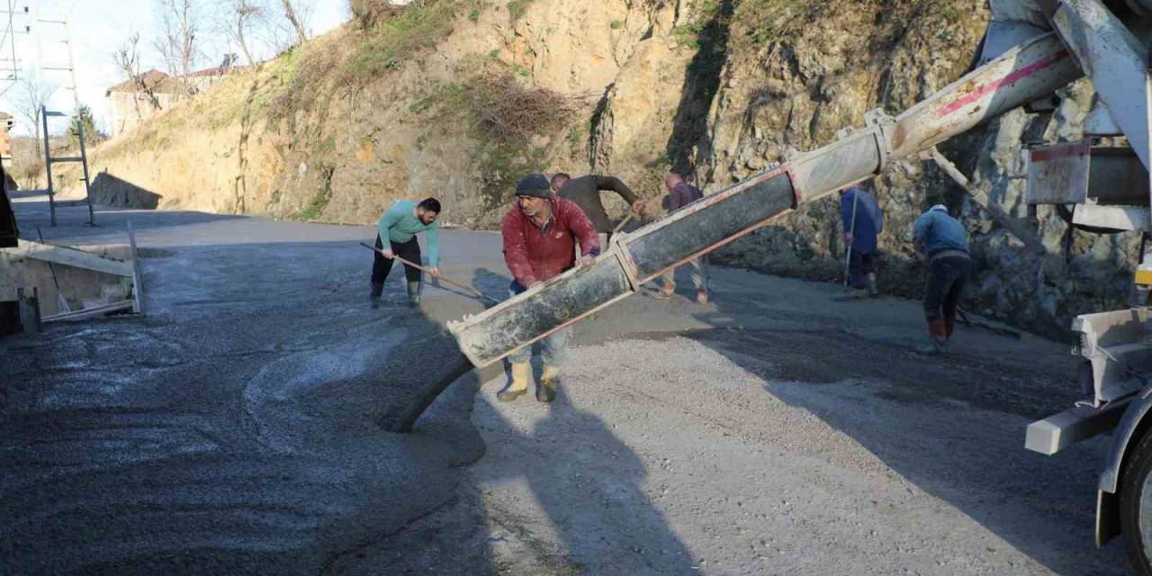 Ordu Büyükşehir, Beton Yol Ağını Güçlendiriyor