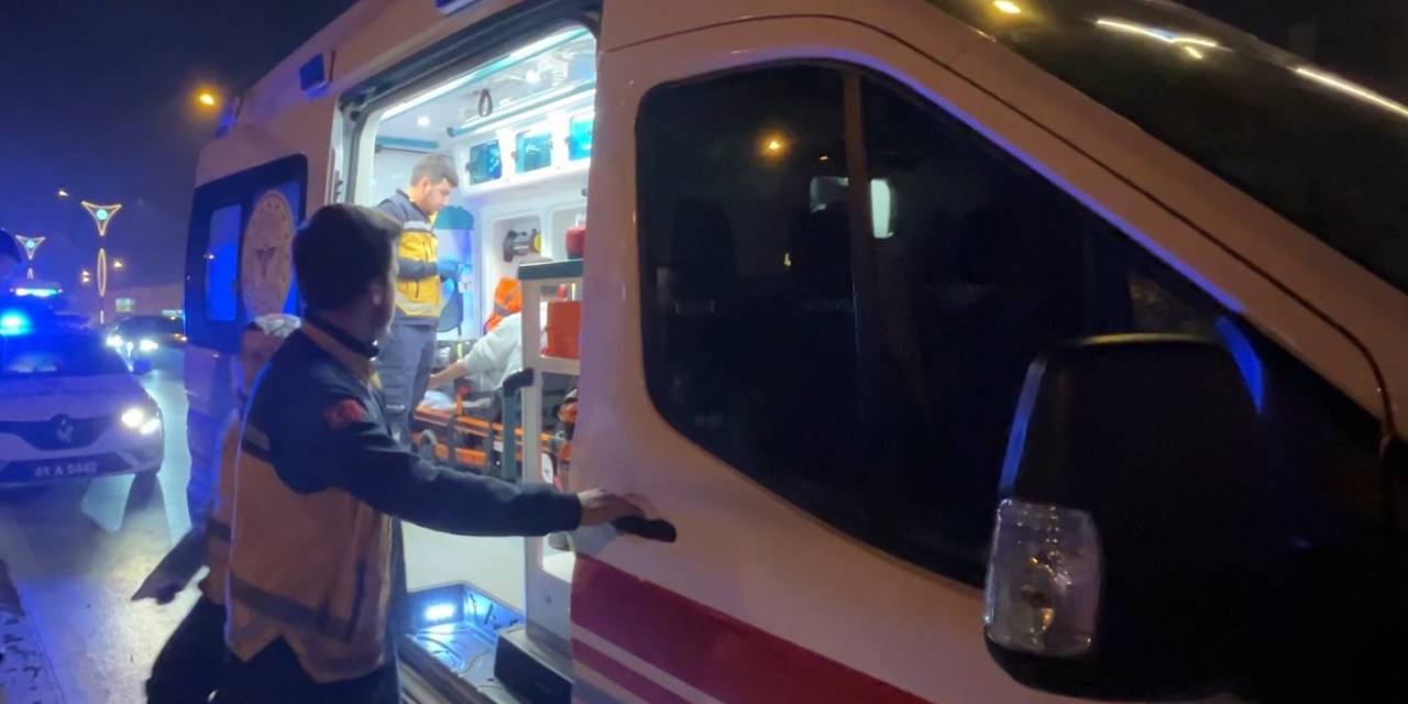 Otomobil Çarpıp Kaçtı, Motosikletli Alkolü Çıktı