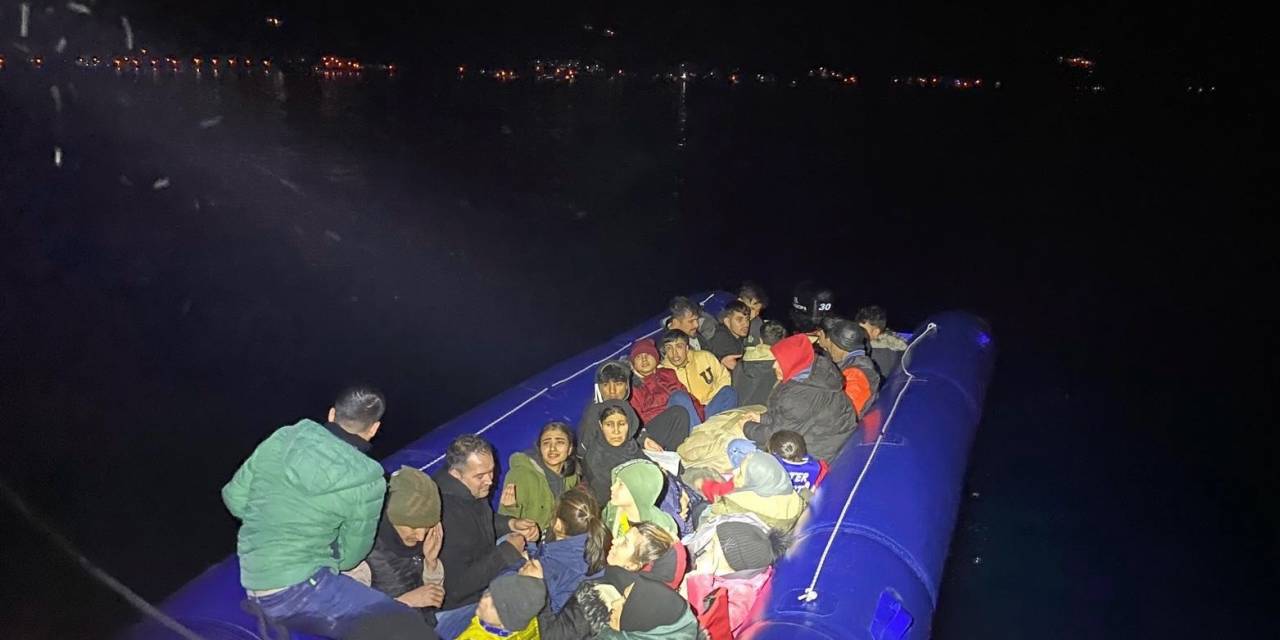 Çanakkale Açıklarında 14’ü Çocuk, 31 Kaçak Göçmen Yakalandı