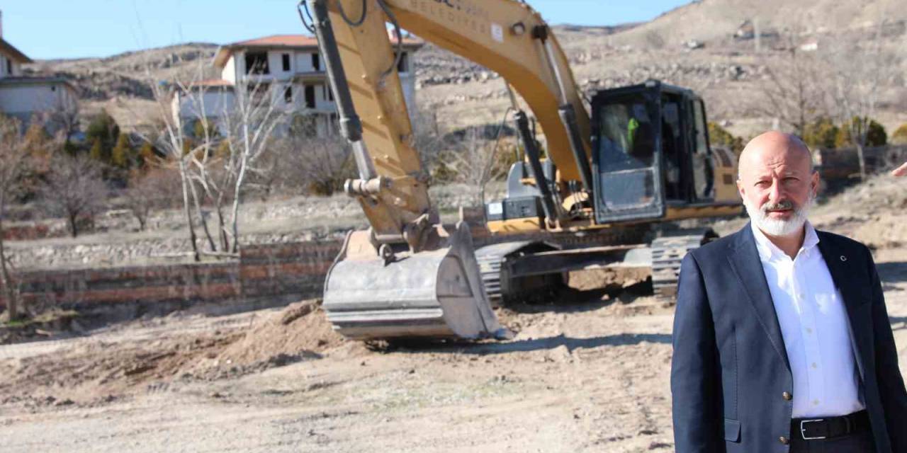 Başkan Çolakbayrakdar: “Kocasinan’ın Her Bir Köşesine En Kaliteli Hizmeti Ulaştırıyoruz”
