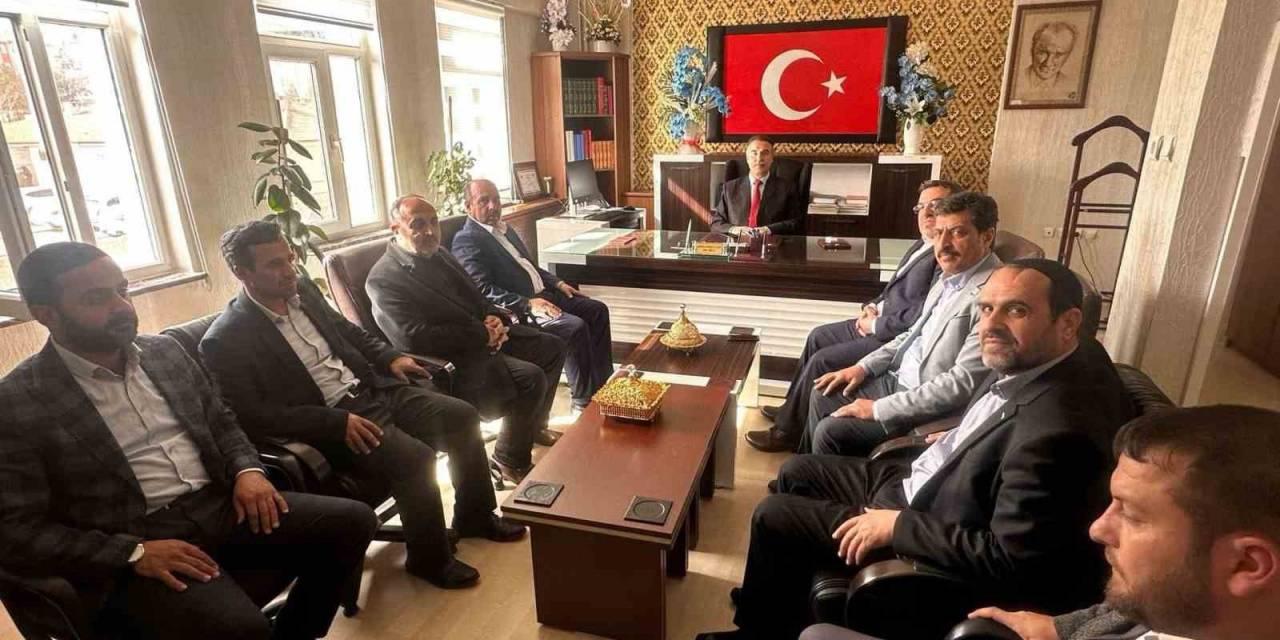 Deprem Bölgesinde Görev Yapan Din Görevlilerine Başarı Belgeleri Takdim Edildi