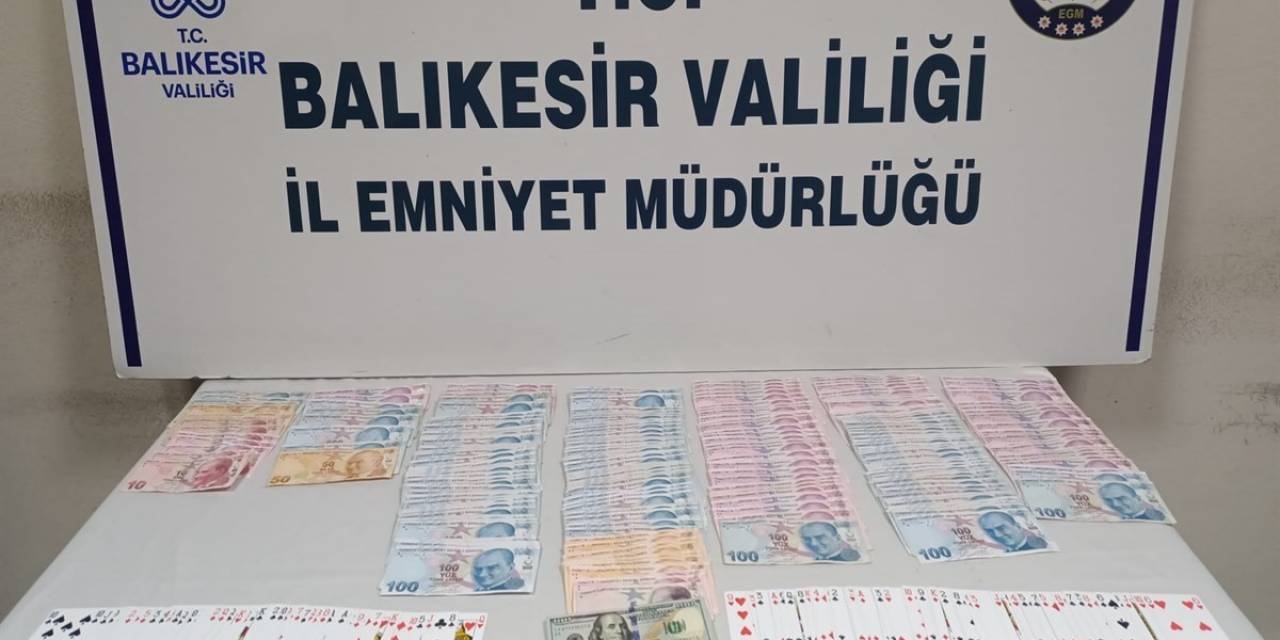 Balıkesir’de Kumar Oynatan 3 Şahsa Operasyon