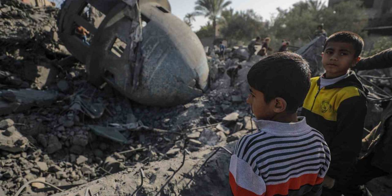 İsrail, Lübnan’ın Güneyinde Hizbullah’ı Vurdu: 3 Ölü