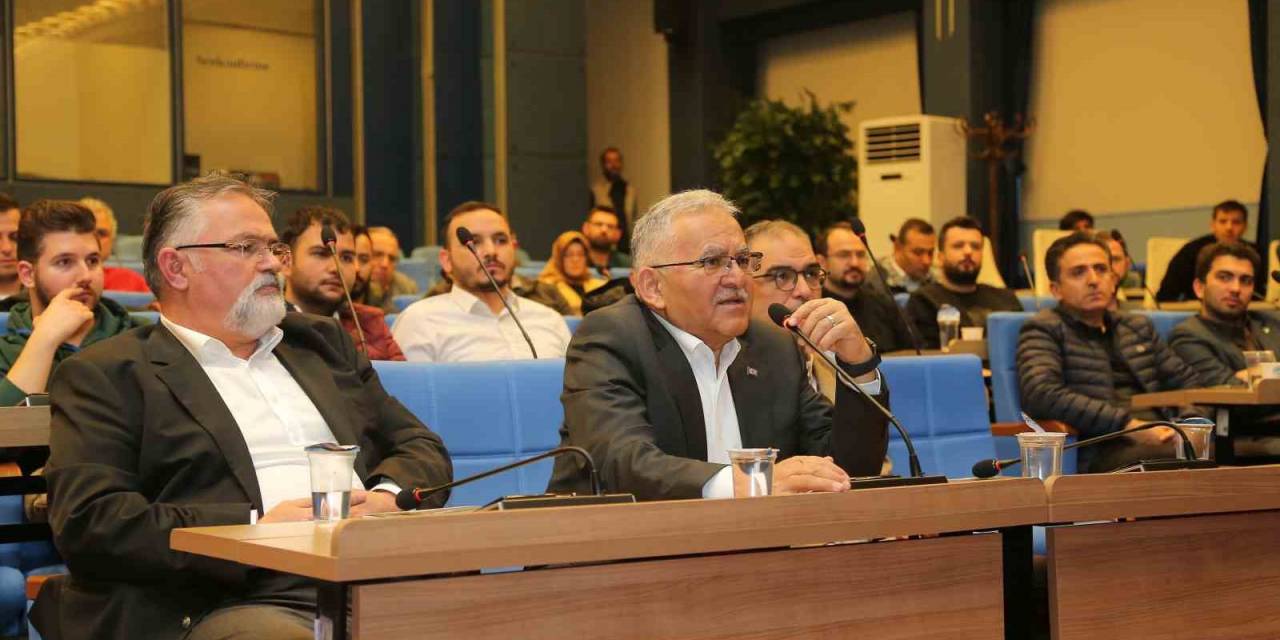 Başkan Büyükkılıç, Prefabrik Yapıların Değerlendirilmesi Semineri’ne Katıldı