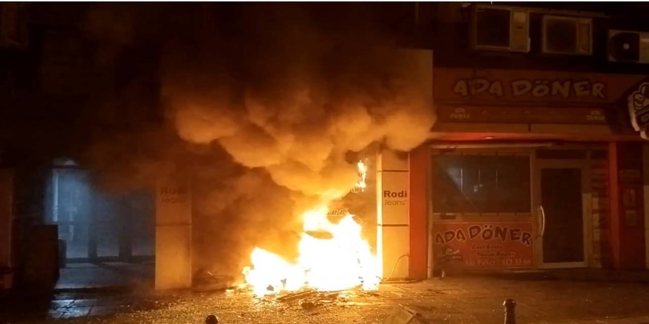 Uzunköprü’de Kundaklanan Dükkan Küle Döndü