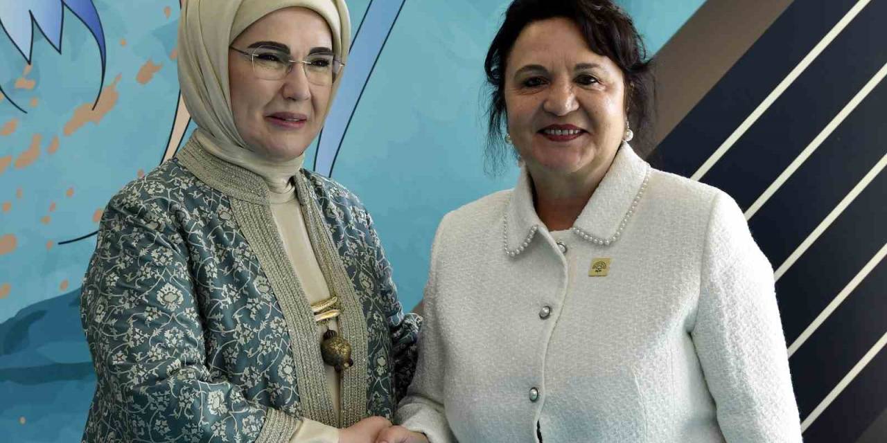 Emine Erdoğan, Lider Eşleriyle Coğrafi İşaretli Ürünler Ve Dokuma El Sanatları Sergisini Gezdi
