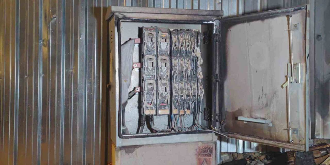 Sultangazi’de Korkutan Doğalgaz Patlaması